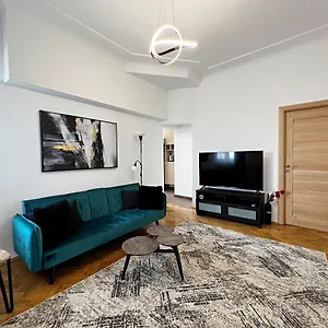 https://victoriei-city-view-premium-apartment-sanador.bucharesthotelsnow.com